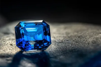 سنگ یاقوت کبود / Sapphire