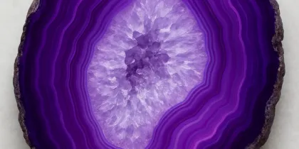 سنگ عقیق بنفش / Purple agate